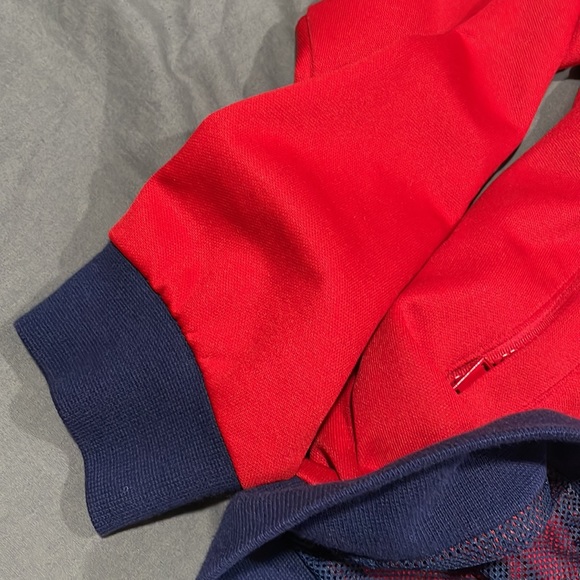 Lacoste Jumper Not Available on Market - Picture 4 of 8